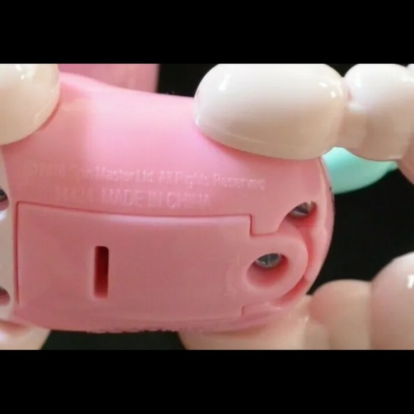 Zoomer Zupps Tiny Pups Spaniel Bubblegum Interactive Puppy Lights Sounds Sensors - Picture 5 of 16